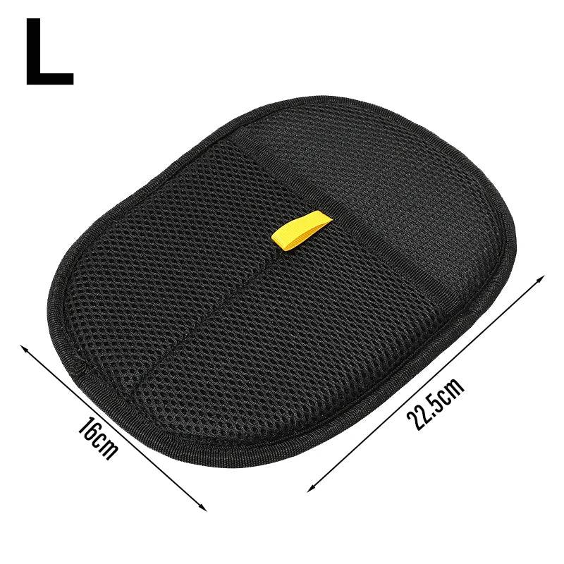 gant-toilettage-respirant-noir-pour-animaux